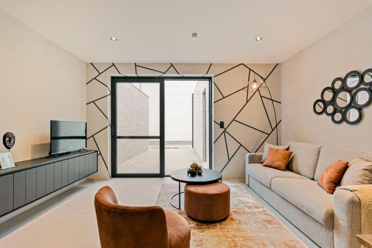 Huswell - Unique Apartment In The City-Center Of Knokke Экстерьер фото